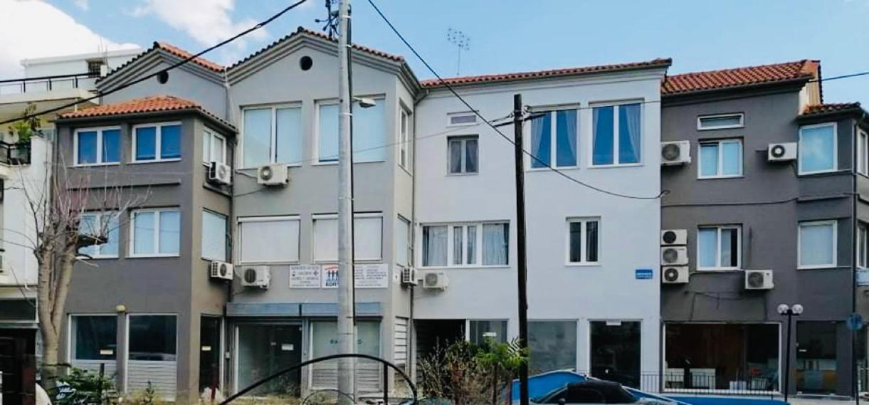 Gianna'S Apartment Central Aigio Cozy And Shining Exterior photo